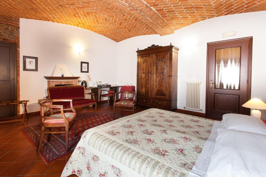 Residenza Del Lago Candia Canavese Værelse billede
